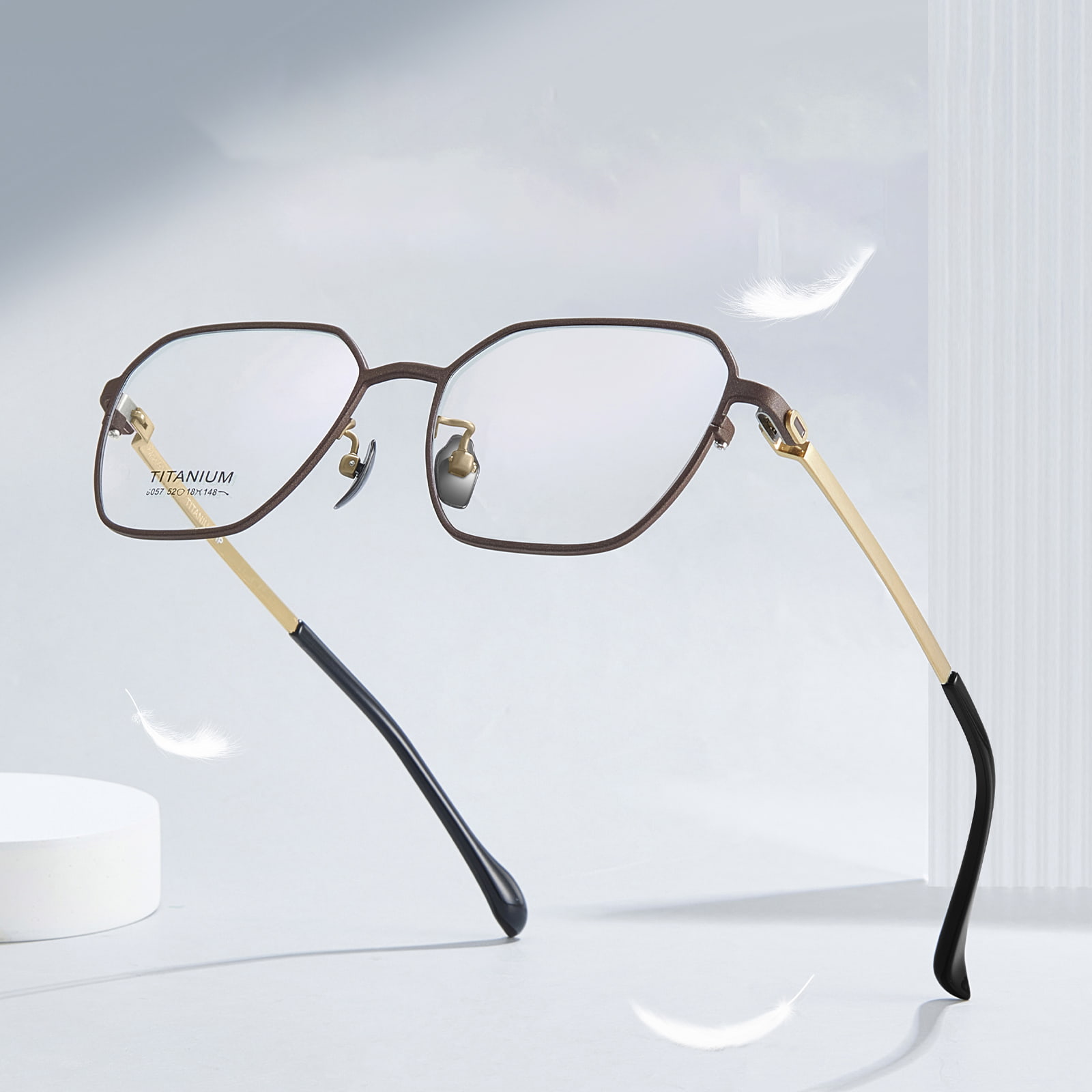 Gloiní Tíotáiniam Pure Pearsantaithe 9057 Gearr Heicseagánach